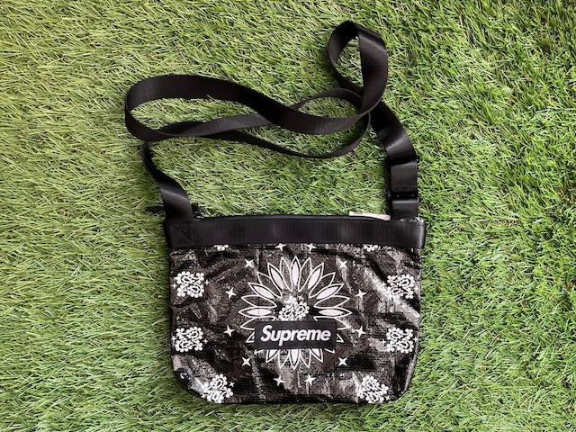 Supreme BANDANA TARP SIDE BAG BLACK 34034