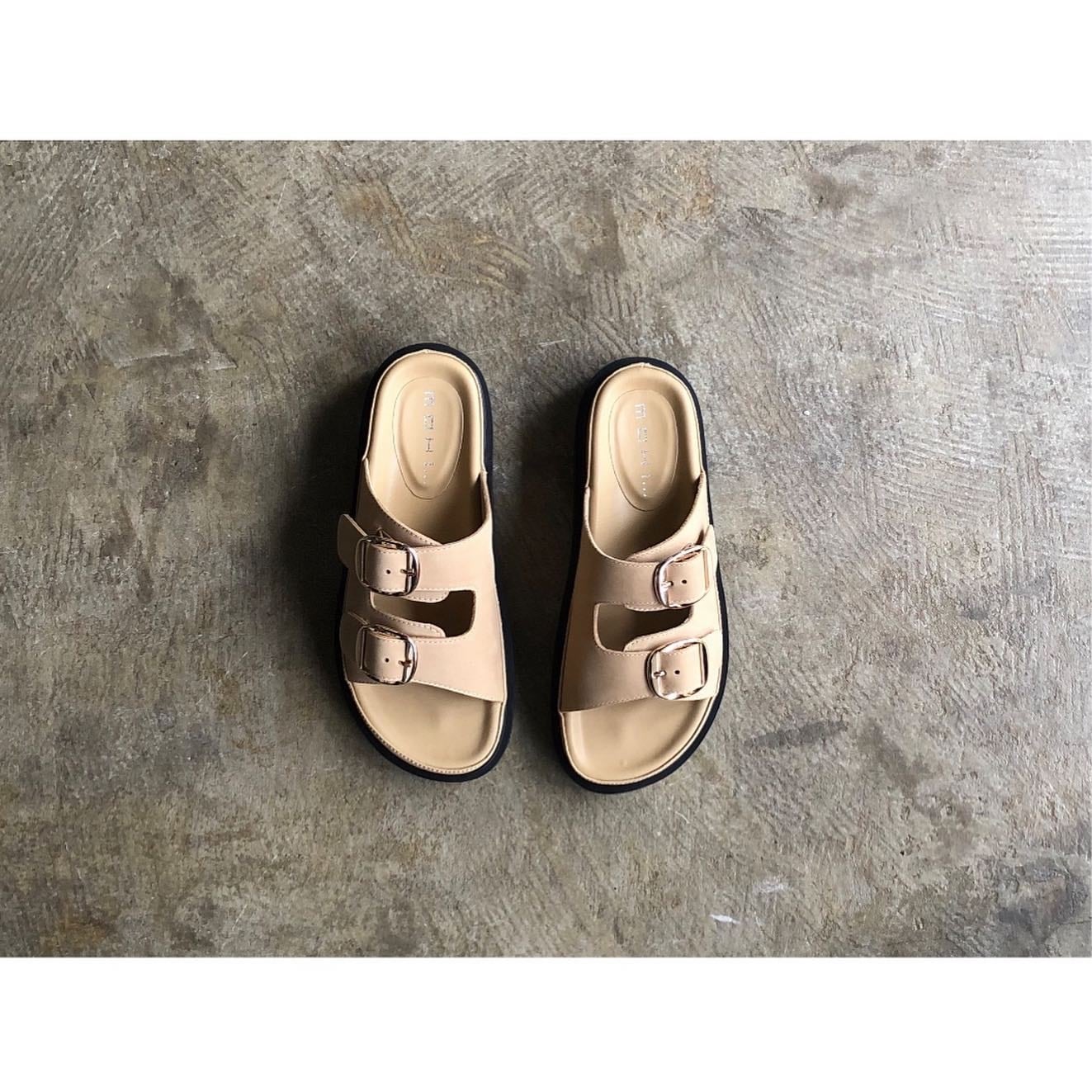 MOHI(モヒ) Nubuck Leather Double Buckle Flat Sandals | AUTHENTIC