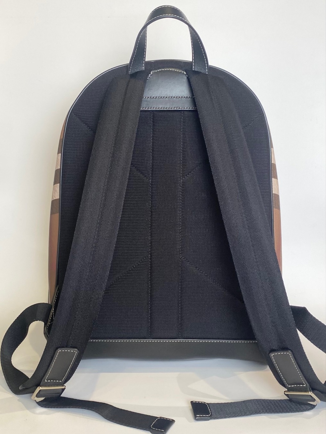 バーバリー  リュック メンズ レディース 8051414/A8900