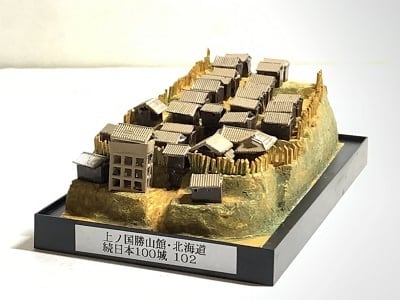 064☆[完成品] 松江城 1/500 天守閣周辺のみ ケース付き ミニサイズ