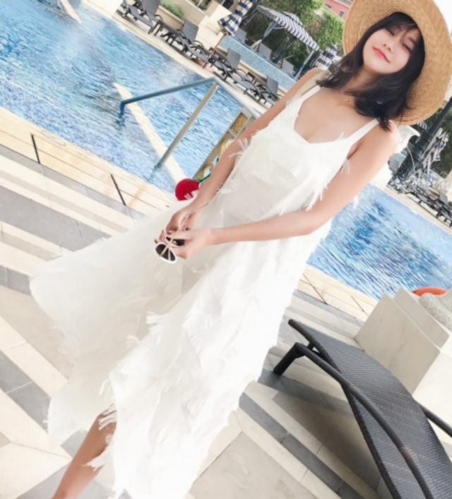 女の子のあこがれ 白ワンピ