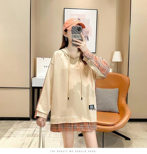 【ベージュ】大きいサイズ レディース 秋　冬 パーカー　トップス　新品 長袖　春