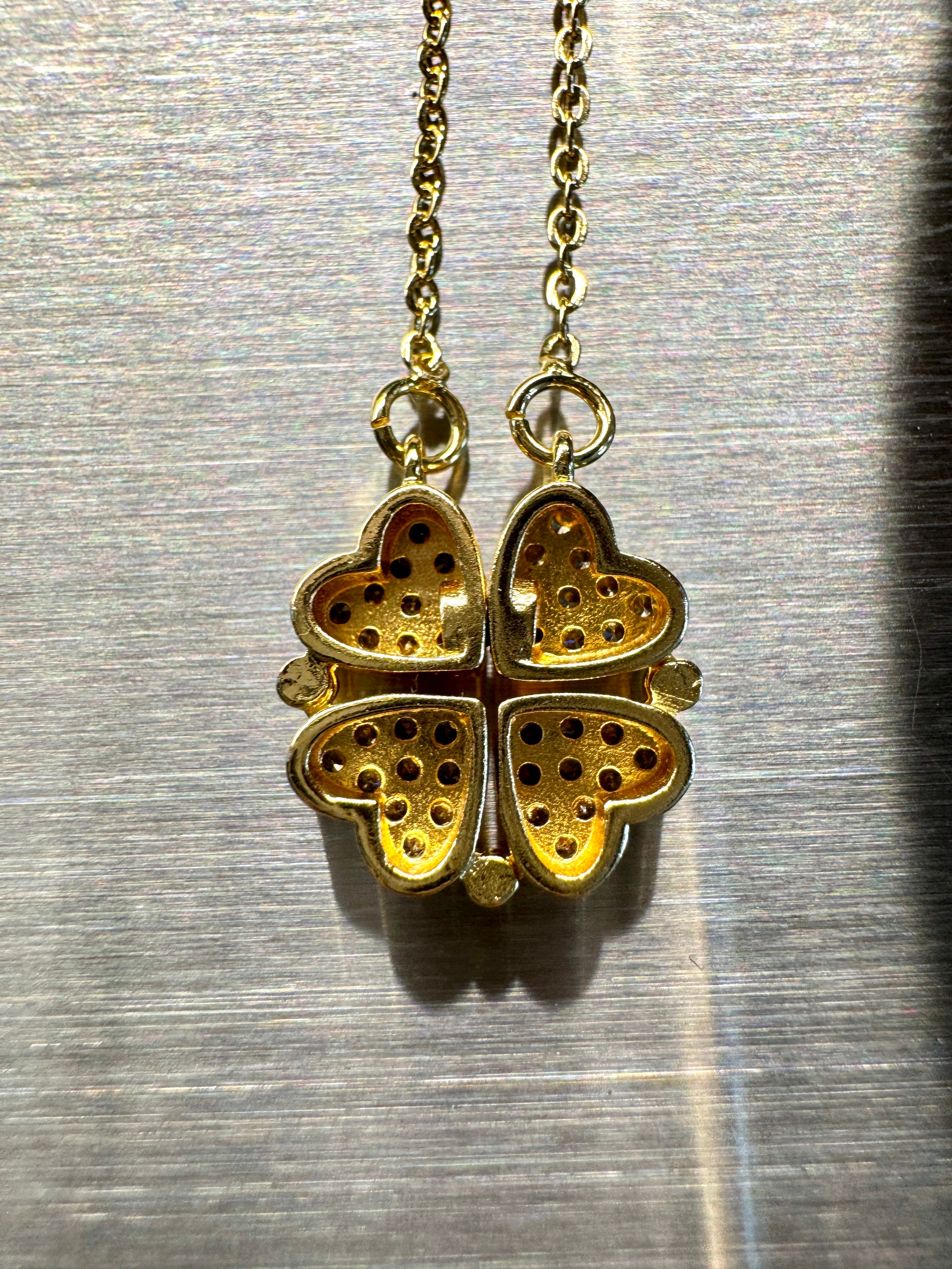Fortuna Clover Necklace｜幸運を呼び込む四葉のクローバーネックレス