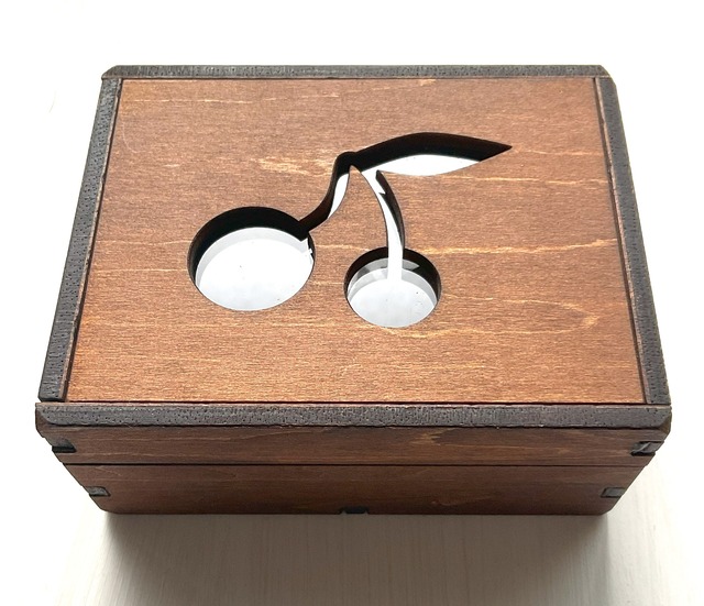 【さくらんぼ：木箱】okajima-hutari　oak color標本箱　アクセサリーケース【DesignerBOX】