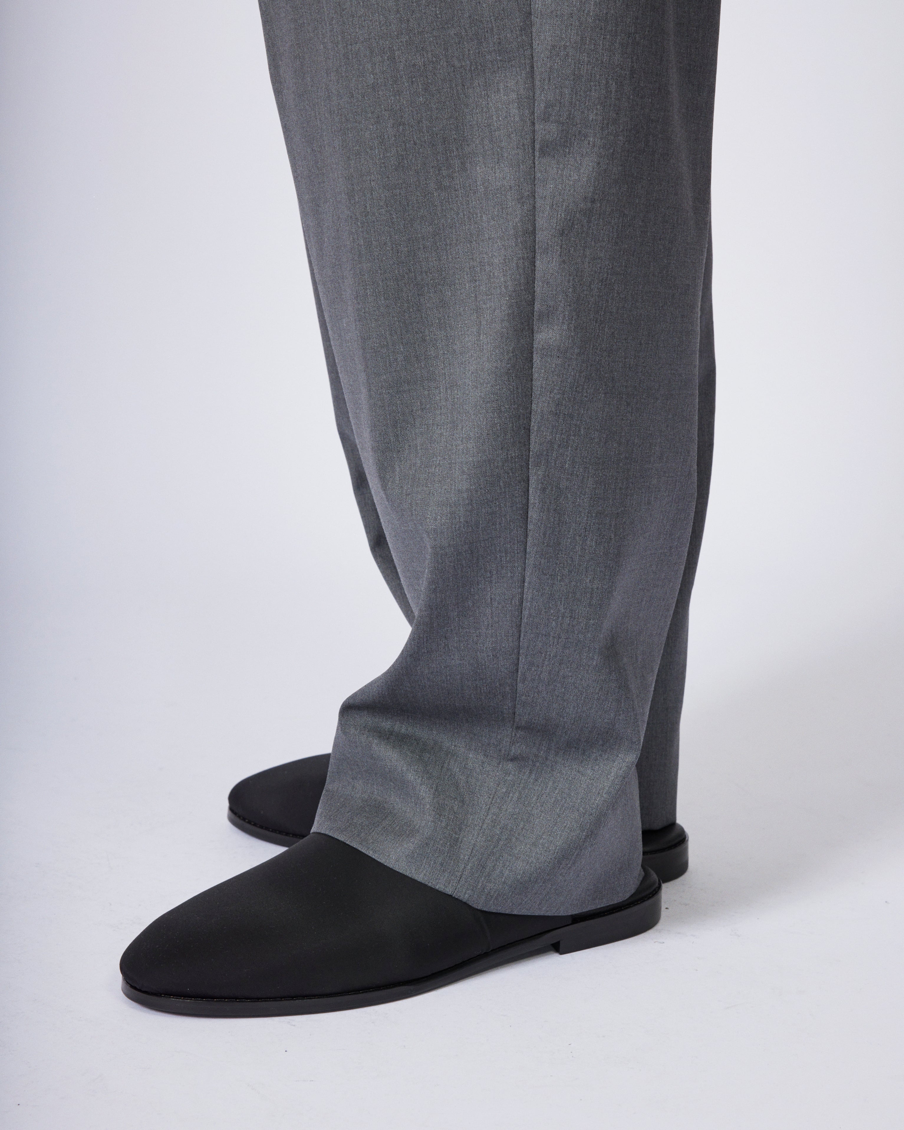 everyone easy slacks fabric by Loro Piana (GRAY) | everyone
