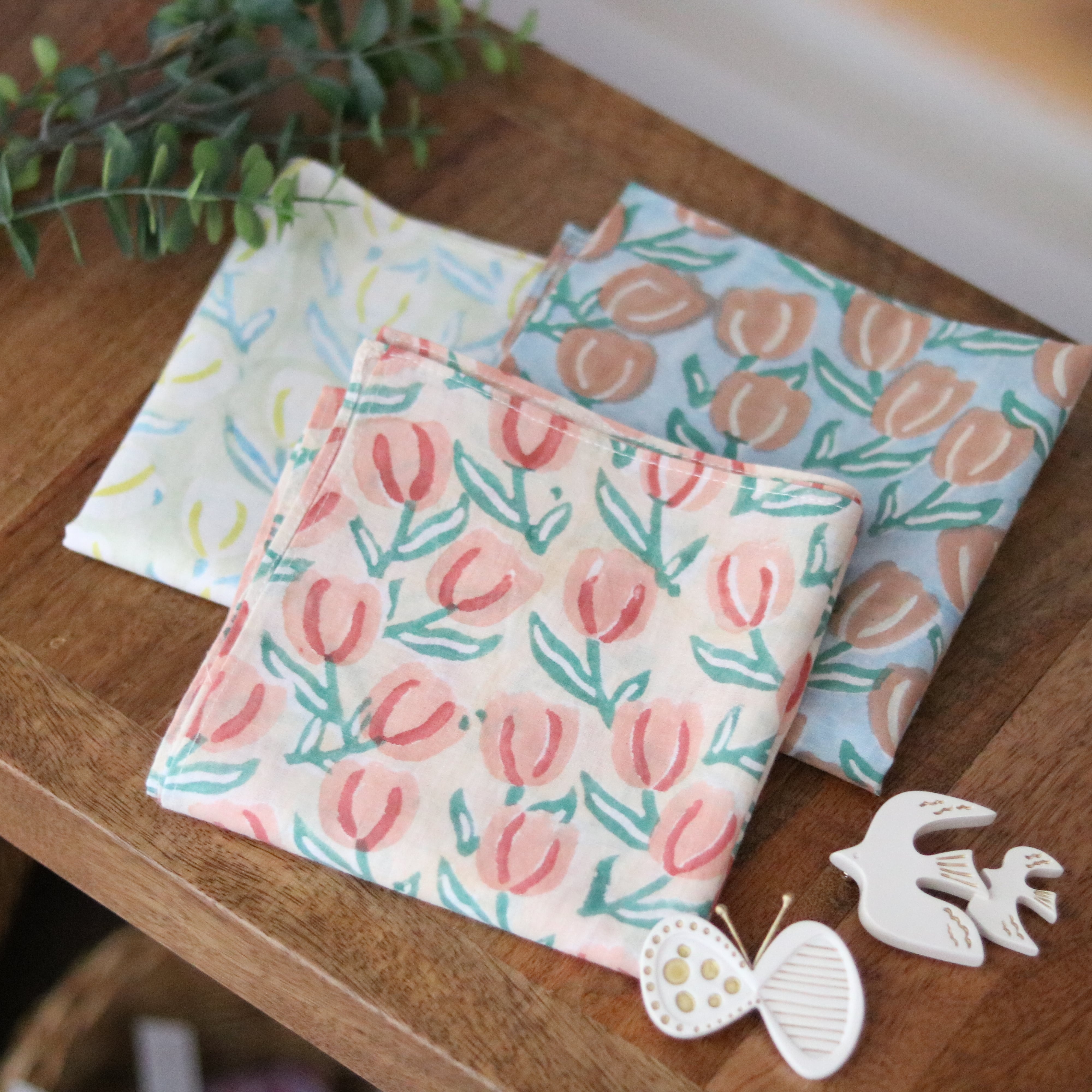 shesay ブロックプリント ハンカチ チューリップ畑