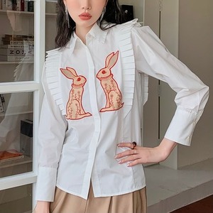 Rabbit embroidery white shirt