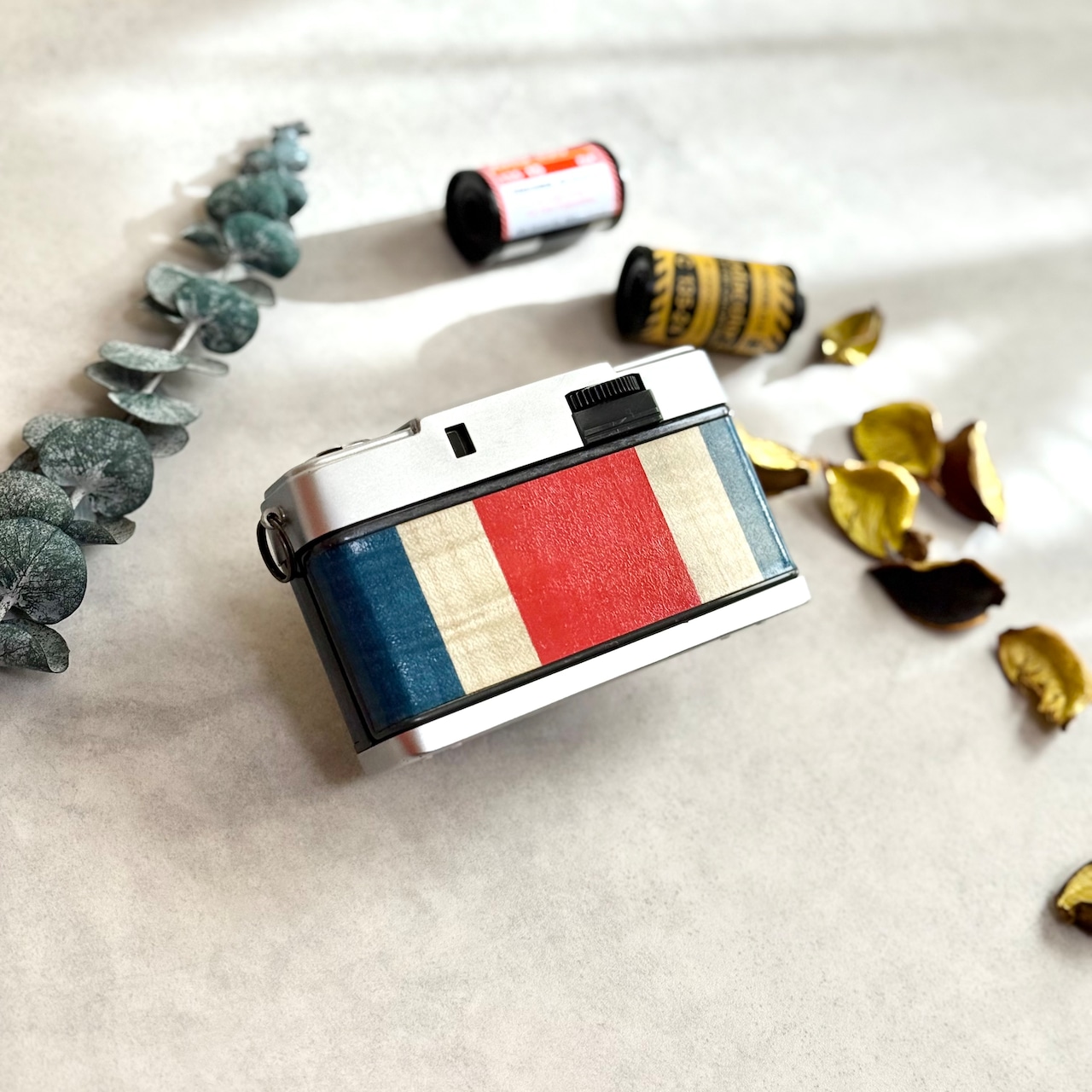 Tricolor トリコロール Olympus-PEN EES