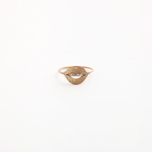 talkative／talkative mouth　pinky ring