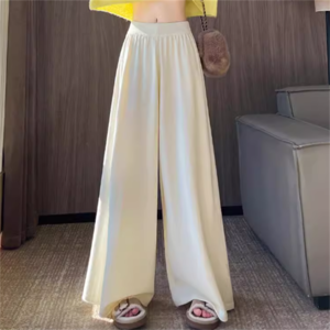 【送料無料】 ワイドパンツ 4色 フレア Aライン ガウチョ ロング マキシ 伸縮性 ウエストゴム 厚手生地 かわいい 大人可愛い 大人女子 綺麗 シンプル カジュアル 大人 おしゃれ お洒落 こなれ感 ラフ コンサバ 着痩せ レディライク ヘルシー 無地 秋 冬 20代 30代 40代 レディース 女性用 ママ デート お出かけ 女子会 お呼ばれ 休日 お茶会 結婚式 着回し 普段使い ファッション コーデ スタイル 楽ちん あったか 暖かい 定番 トレンド デイリーユース オーバーシルエット