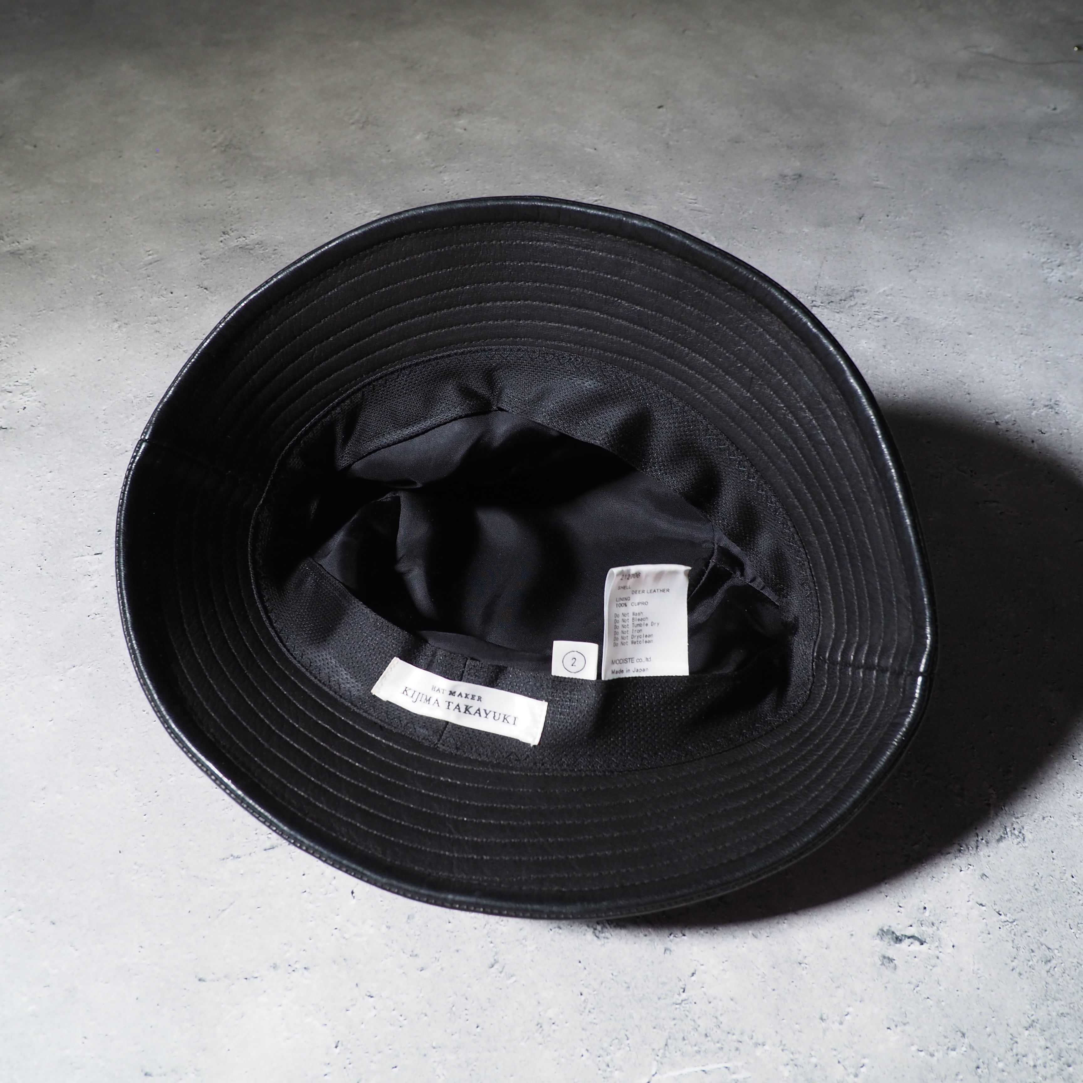 ” KIJIMA TAKAYUKI ” Black Beautiful silhouette Deer leather Bucket hat
