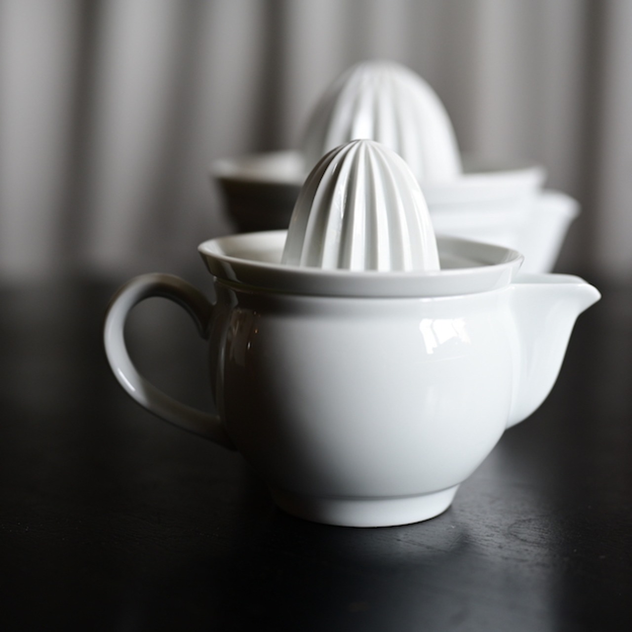 東屋　ジューサー［4573503821329］