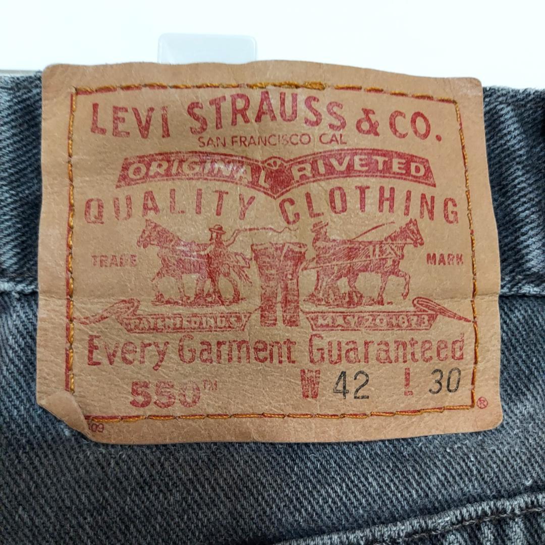 Levi Strauss & Co. 550 ブラックデニム W42 L30 00s USA製 Levi'sリーバイス 550 ブラック デニムパンツ w42 L30
