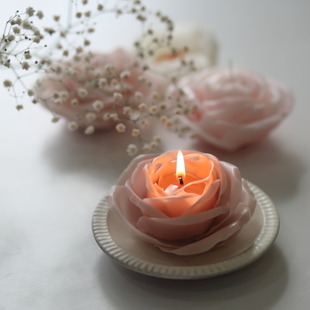 くすみピンクの薔薇キャンドル／Beeswax candle