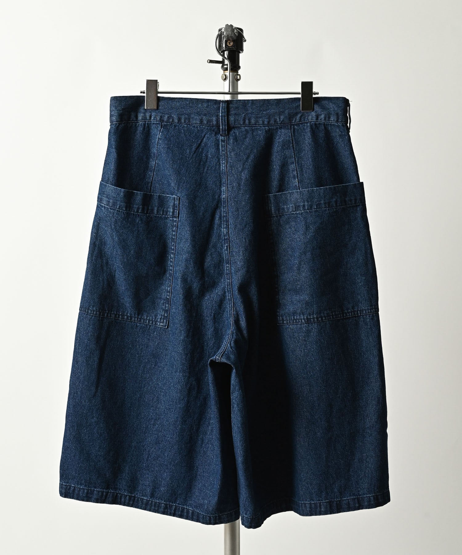 パンツ wide denim shorts M many men many mind Wide denim shorts (NAV) M2518001 | DEPROID