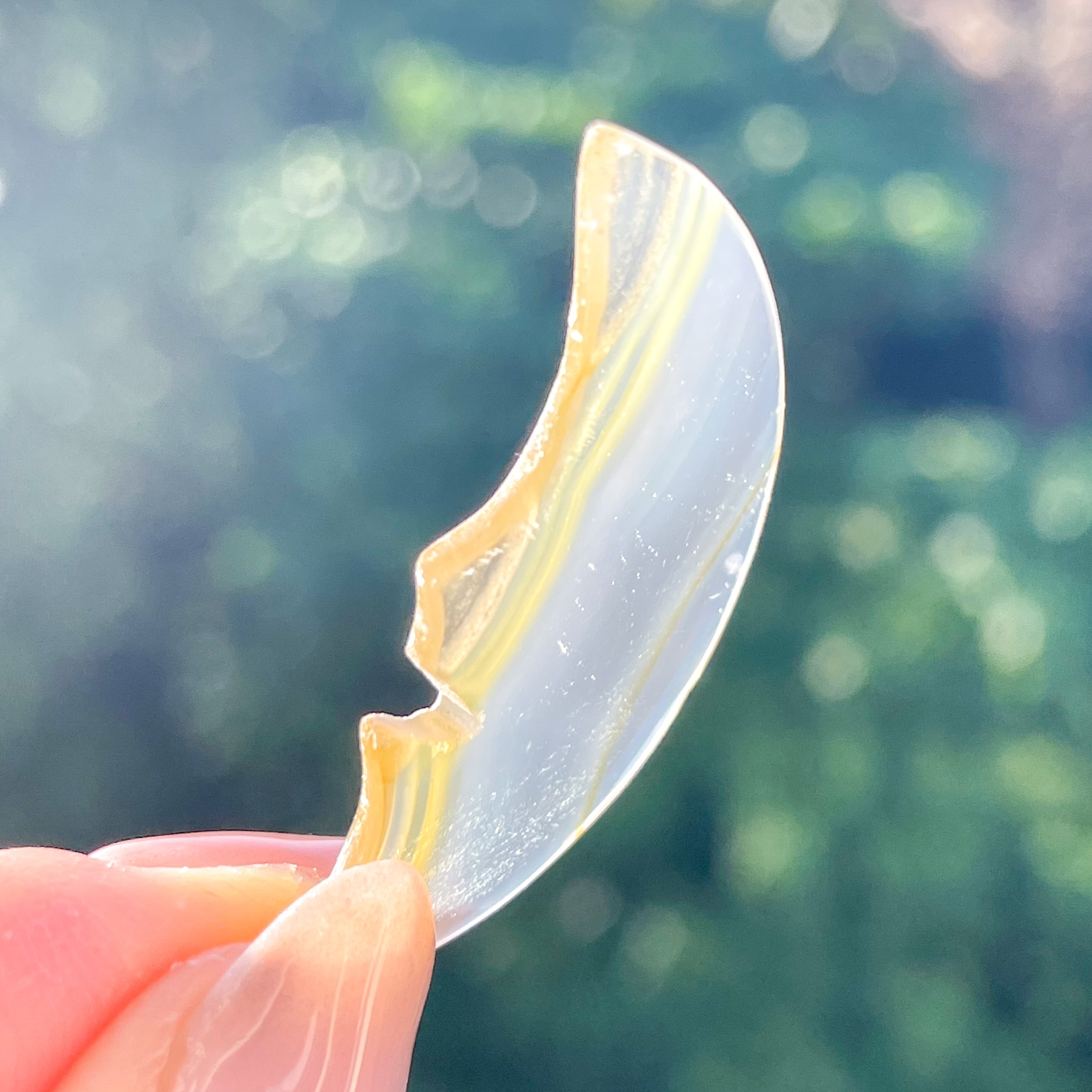 Iris Agate (Moon) ✧ イリスアゲート | FLUXY - 天然石と鉱物のお店