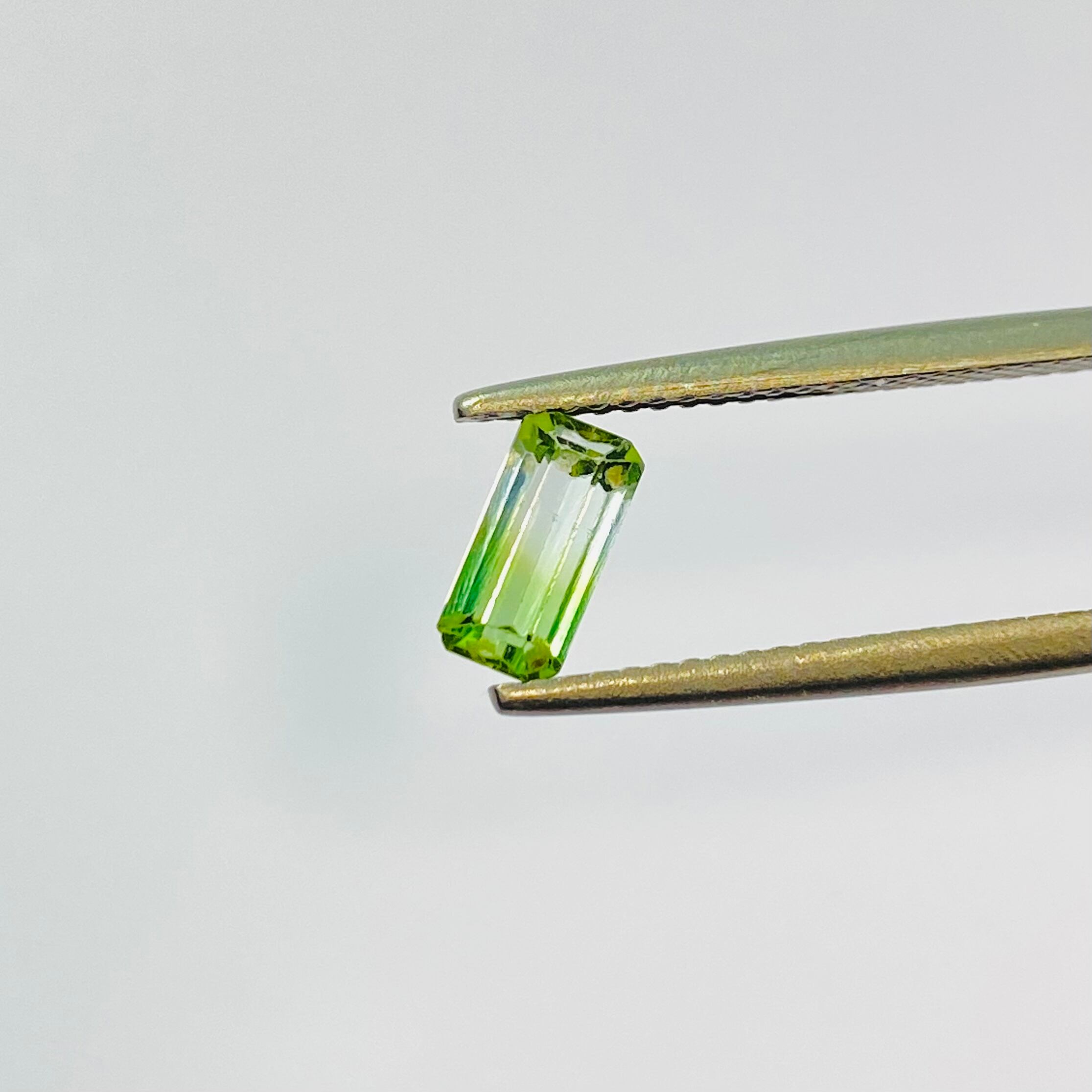 モヒートカラーな爽やかバイカラートルマリン