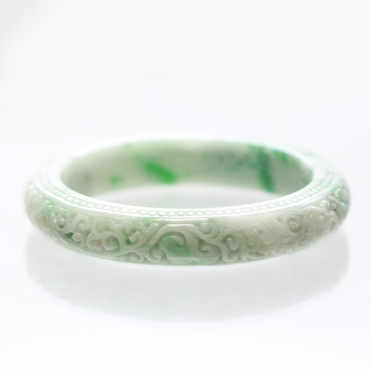 【内径 約59.5mm】 NyoYi Carving 翡翠バングル A貨翡翠 jd_bg1431