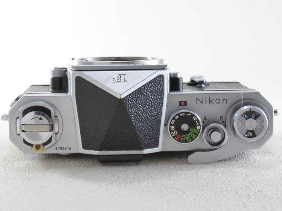 Nikon F アイレベルボディ 678****番台 元箱付 整備済 ニコン（50843