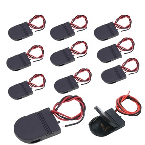 【在庫のみ】Akkerds CR2032 セルボタンケース 電池ホルダー 10個 ブラックON-OFFスイッチ付きのケースカバー プラスチック 金属 オフ ド線付き リード線タイプ（3v 1節）