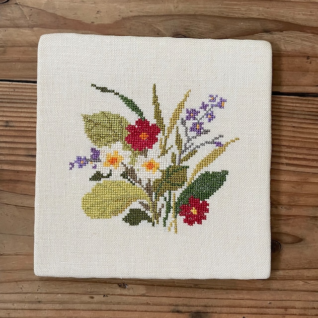 刺繍の壁掛けパネル3