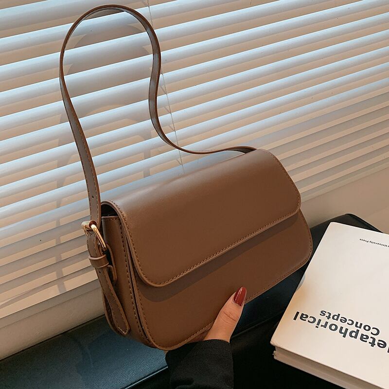 スタンダードオータムウィンターカジュアル レトロ 秋物 冬物 メッセンジャーバッグ Tiancai_Wing_Bag62826236523