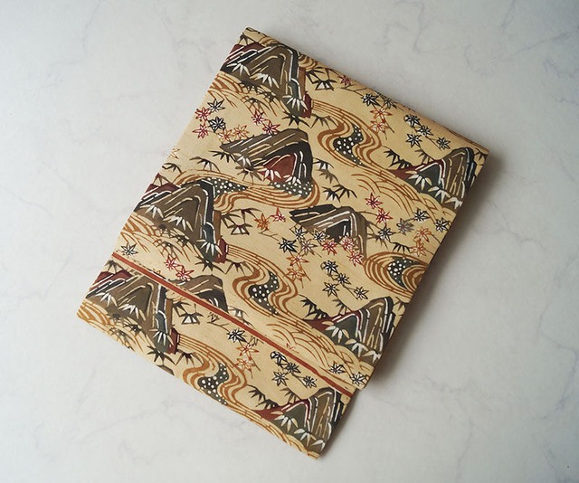 【なごや帯】砥粉色地　山水風景柄　型染め　開きなごや帯