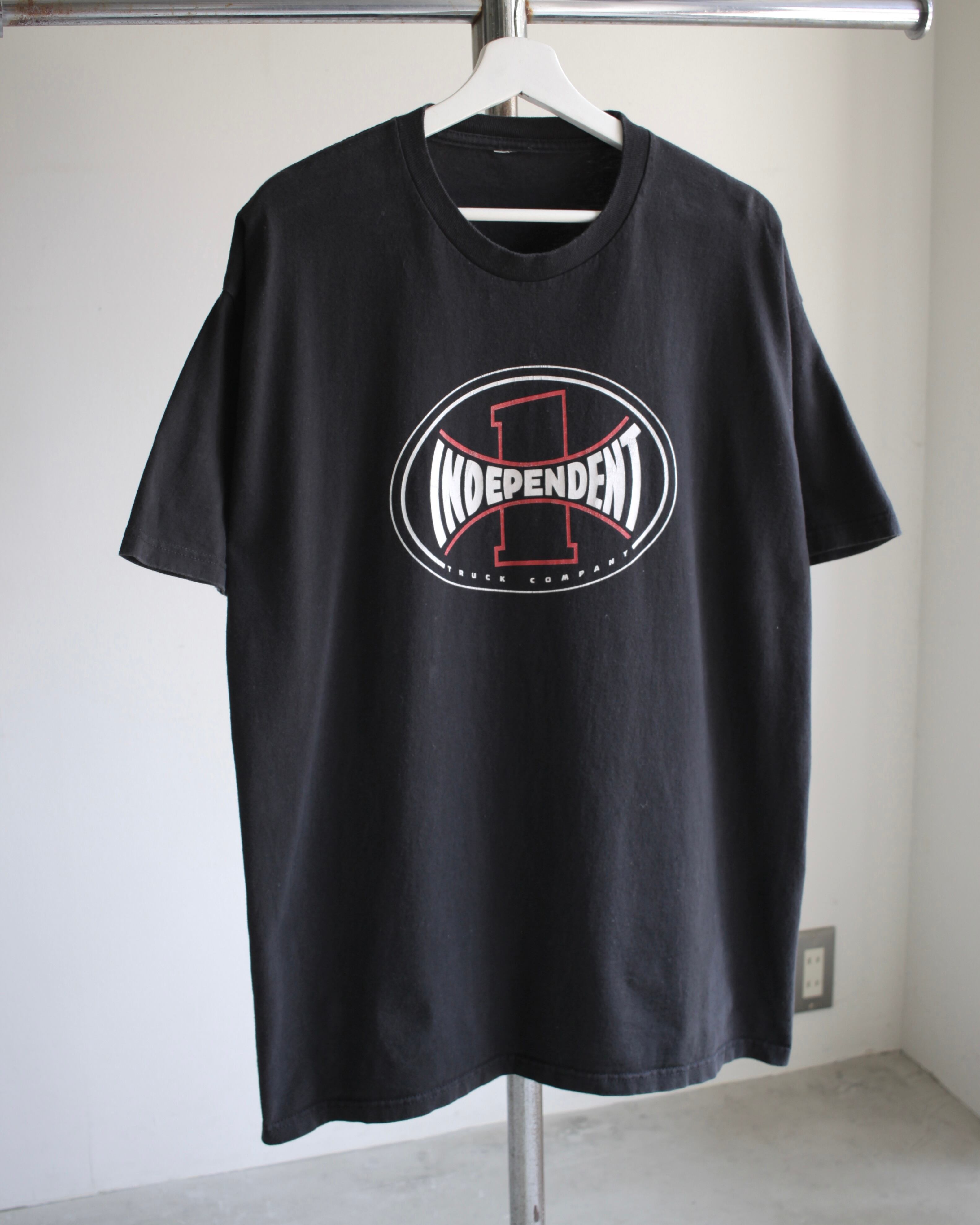 90~00s SANTA CRUZ JASON JASSEE “SUN GOD” T-Shirt / vintage