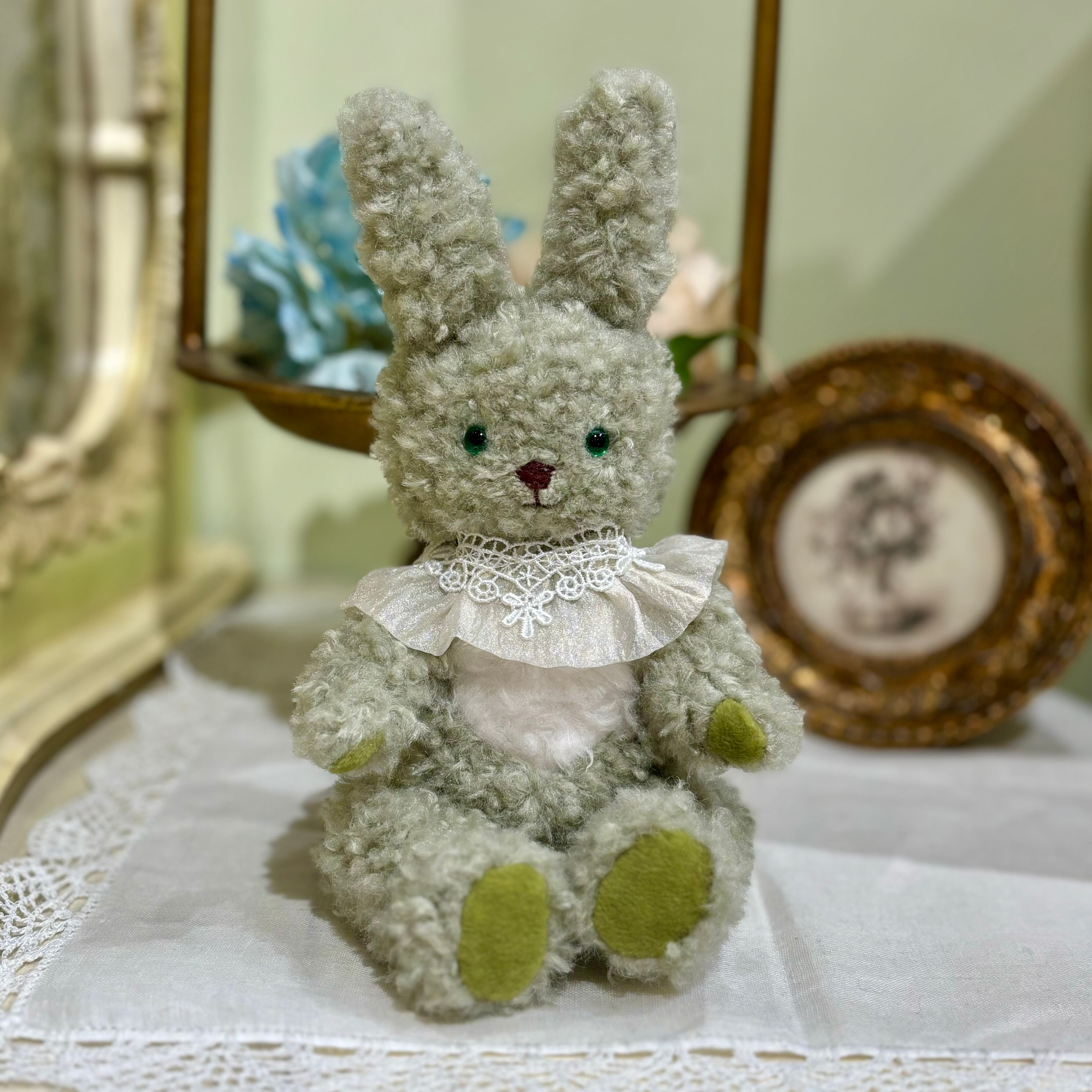 土田早苗の 「人形の本 市松さんと洋人形 | Pay ID