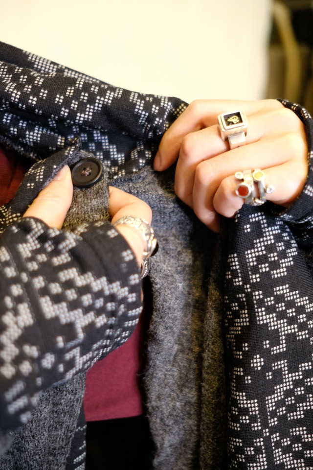 柄変形ニットカーディガン　　WE25-TOP02