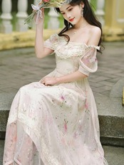 【0037】Flower Lace Off Shoulder Short Sleeve Dress