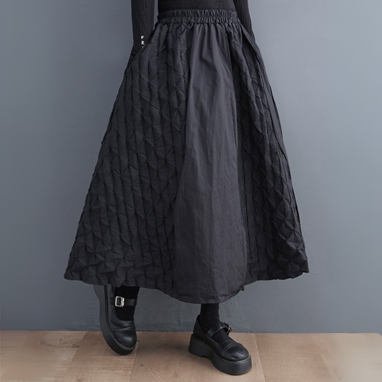 エンボス パネル スカート 00233