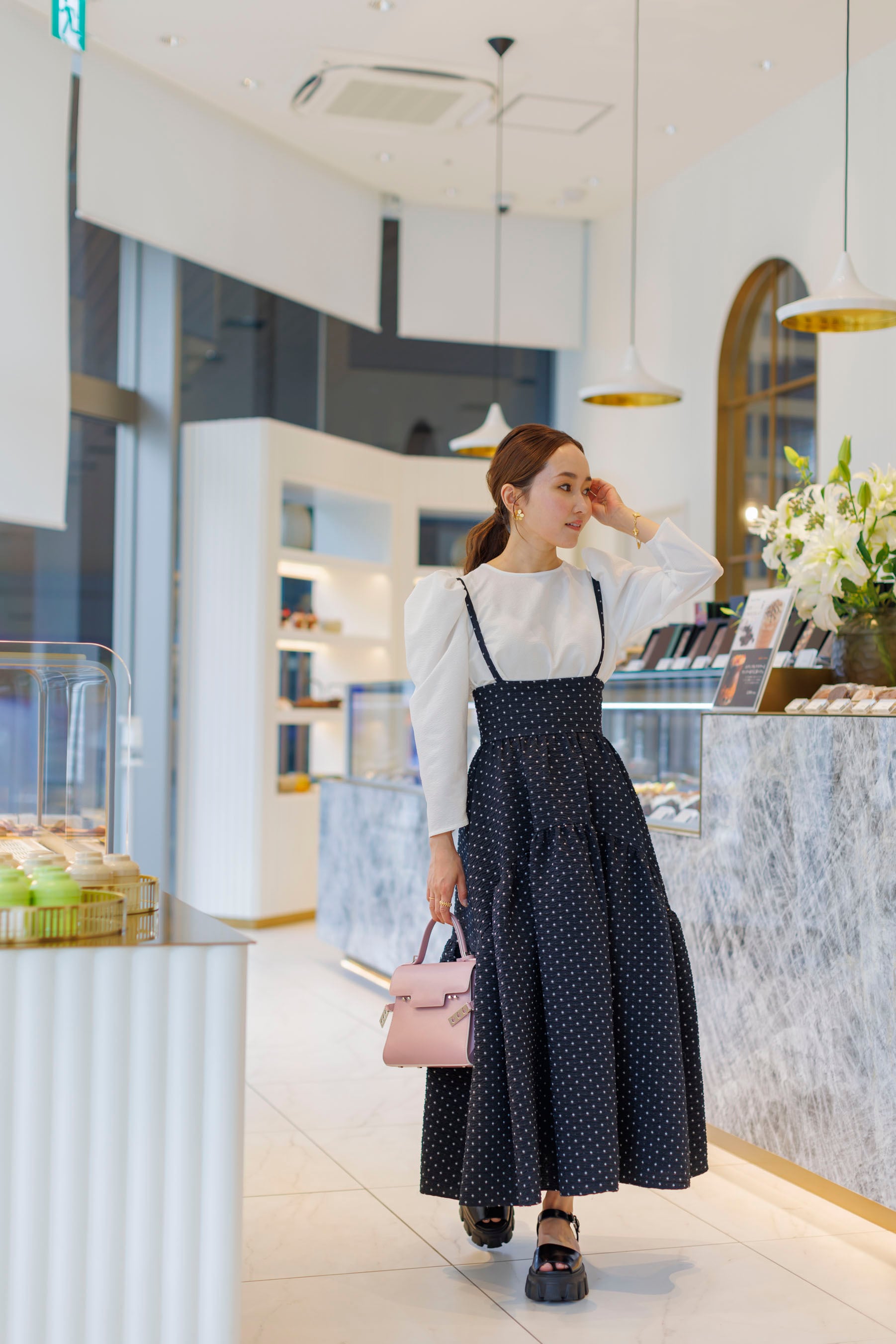 9/29(fri)21:00-Dot Jacquard suspenders skirt | Bluelea 