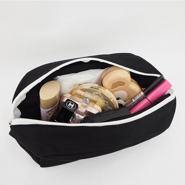 フローラル スクエアポーチ クリスマス プレゼント ポーチ 名入れ 名前入り 刺繍 ギフト 贈り物 誕生日 誕生日プレゼント 女性 記念品 友達 女友達 30代 40代 50代 60代 お母さん 母親 おばあちゃん 彼女 義母 出産祝い 送別祝い かわいい 退職祝い 104tenfour