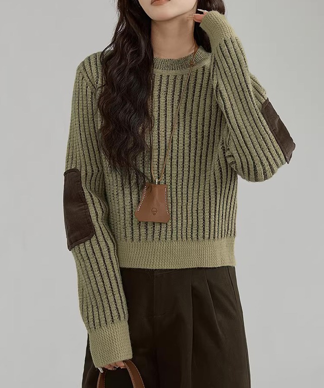 レトロコーデュロイアクセントニット