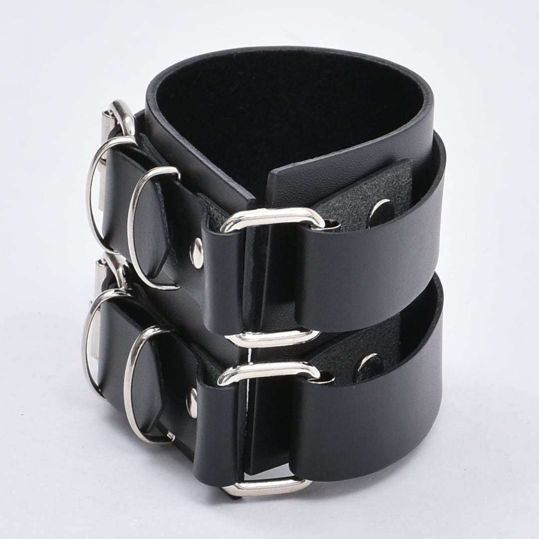 Honoka様【yukiさんコラボ】PLUSVENDOME ブレスレットブラック PLUSV ＿× ハート ブレスレット designed by YUKI