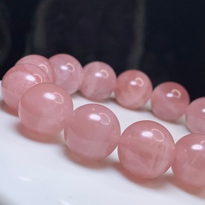 マダガスカル産・ディープローズクォーツ ブレスレット