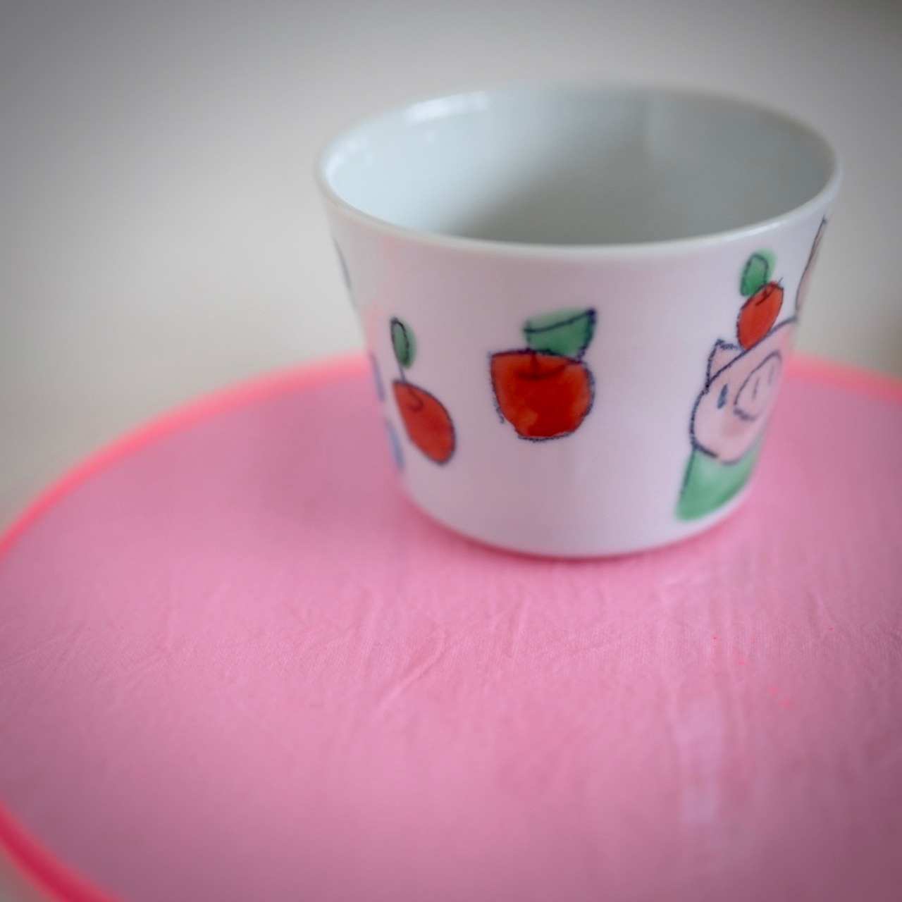 村田菜穂美作　子供用ミニマグ　「3びきのこぶた」［2104130000300］