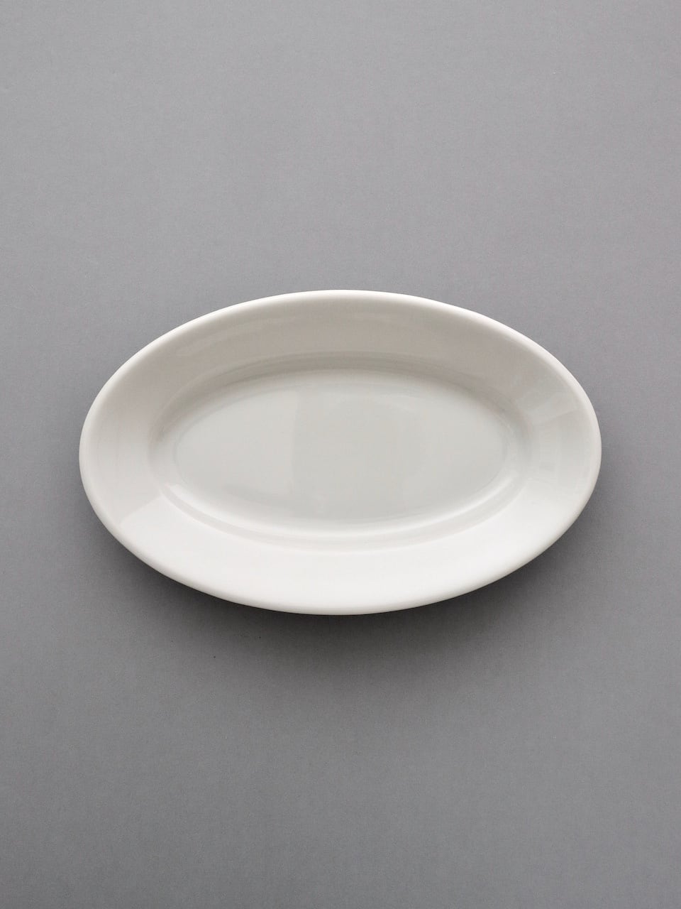 オーバルプレート 23cm サタルニア チボリ|Tivoli Oval Plate 23cm – Saturnia