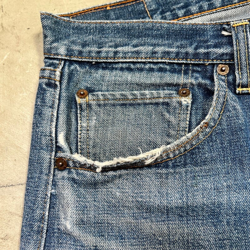 60's 70's LEVI'S リーバイス 501 デニム Big E平行ステッチ 刻印2