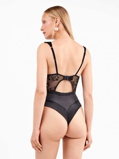 Gisela　ボディ　　パーティーコレクション　