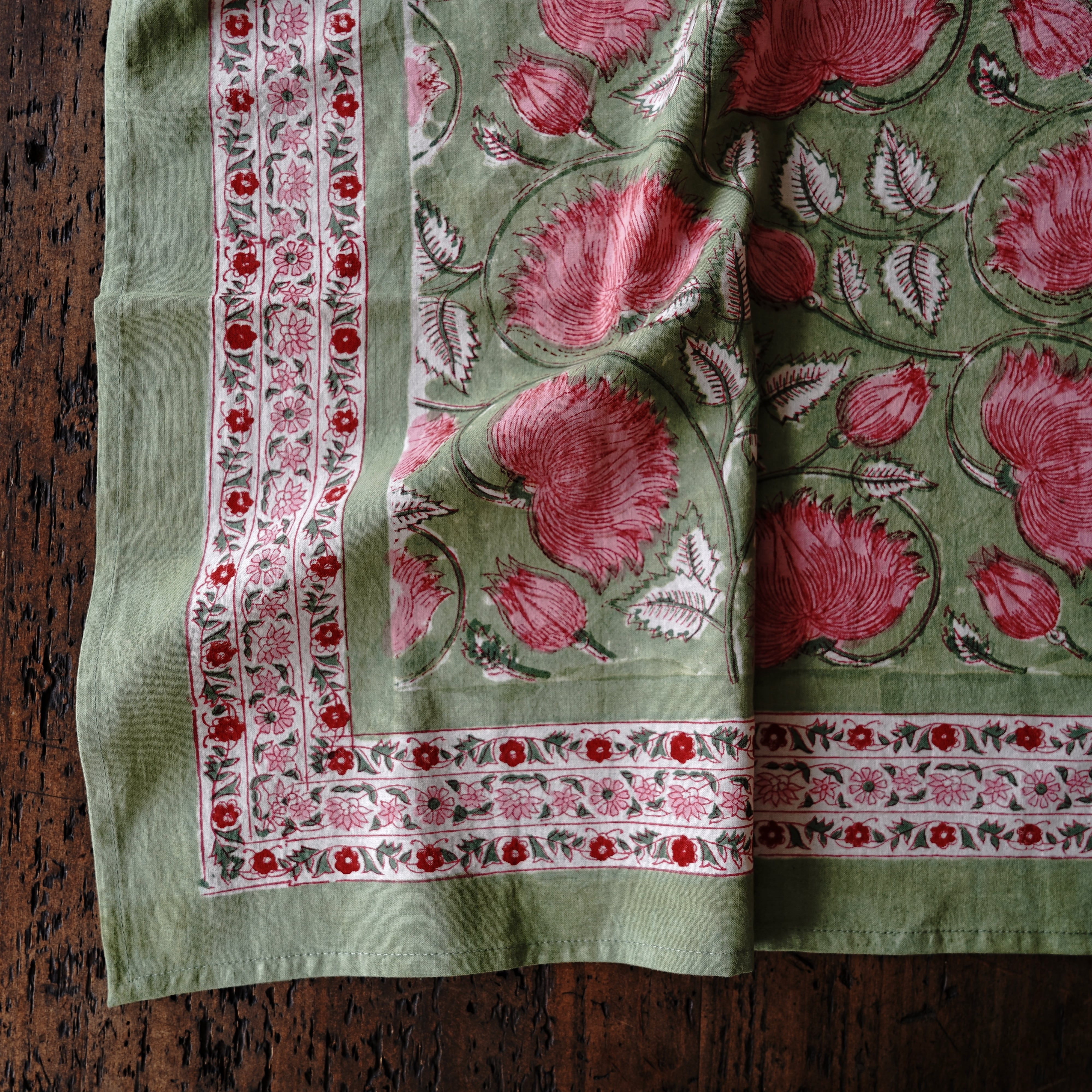 ブロックプリントマルチカバー(110×110) グリーン系