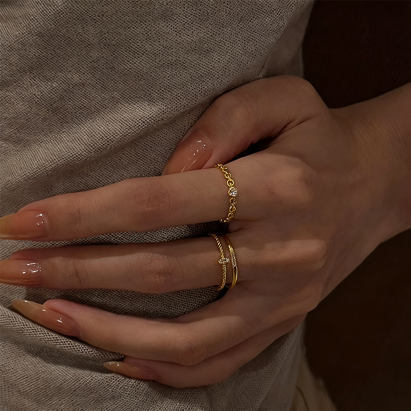 tomr繊細な金色リング 3s