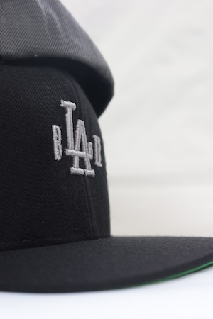 b"LA"zz B.B CAP 24' [BLACK]