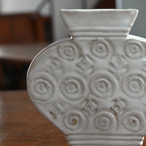 OluNoA / フラワーベース〈 花瓶・花器・一輪挿し・陶器・インテリア・置物 〉