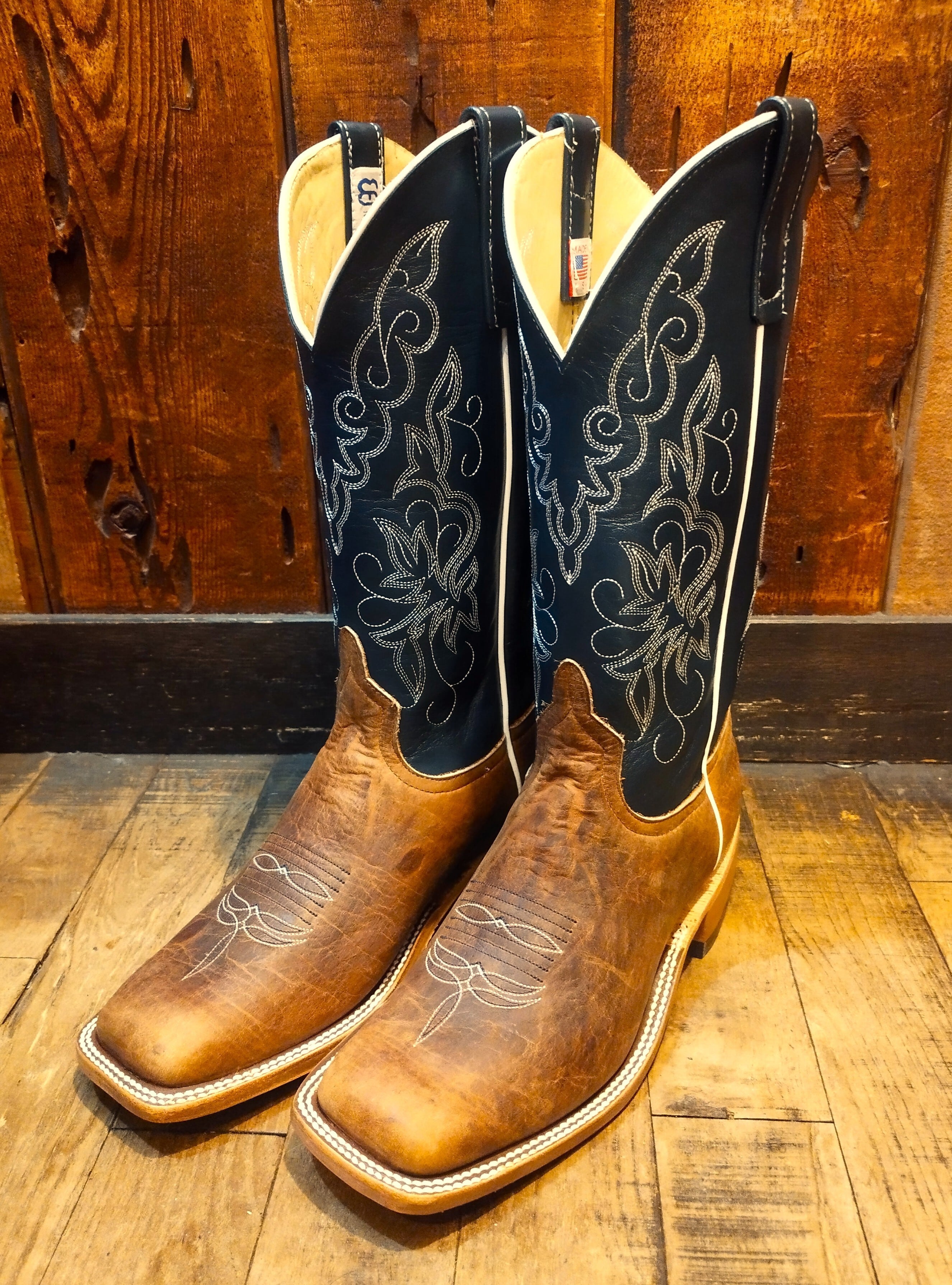 新品処分Malibu Cowboy スエードムートン レッグウオーマー BR Bailey