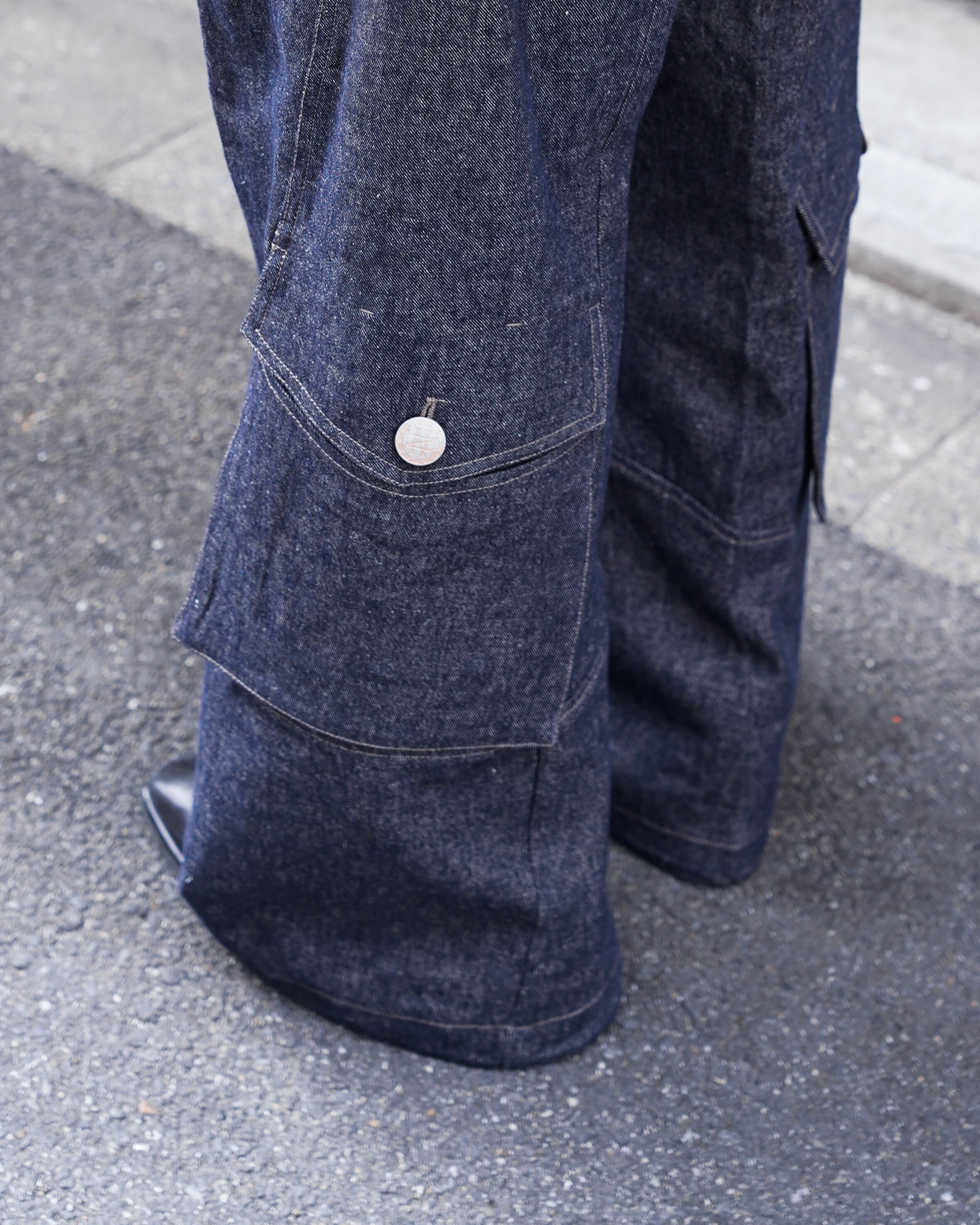 NULLUS SS26 Backshift Cargo Denim | hypeofficial