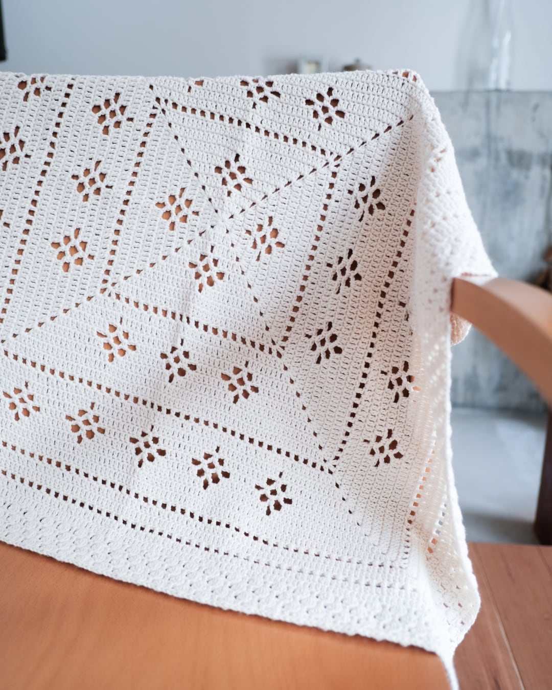 透かし模様のスクエアブランケット｜hiro crochetさんコラボキット