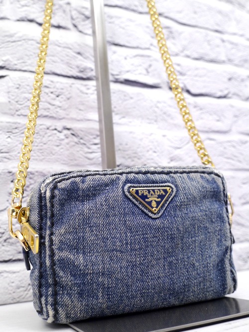 ◆ PRADA プラダ CANAPA カナパ ヴィンテージ加工 クロスボディ チェーンストラップ デニム ミニ ショルダー カメラ バッグ ポーチ 青x金◆