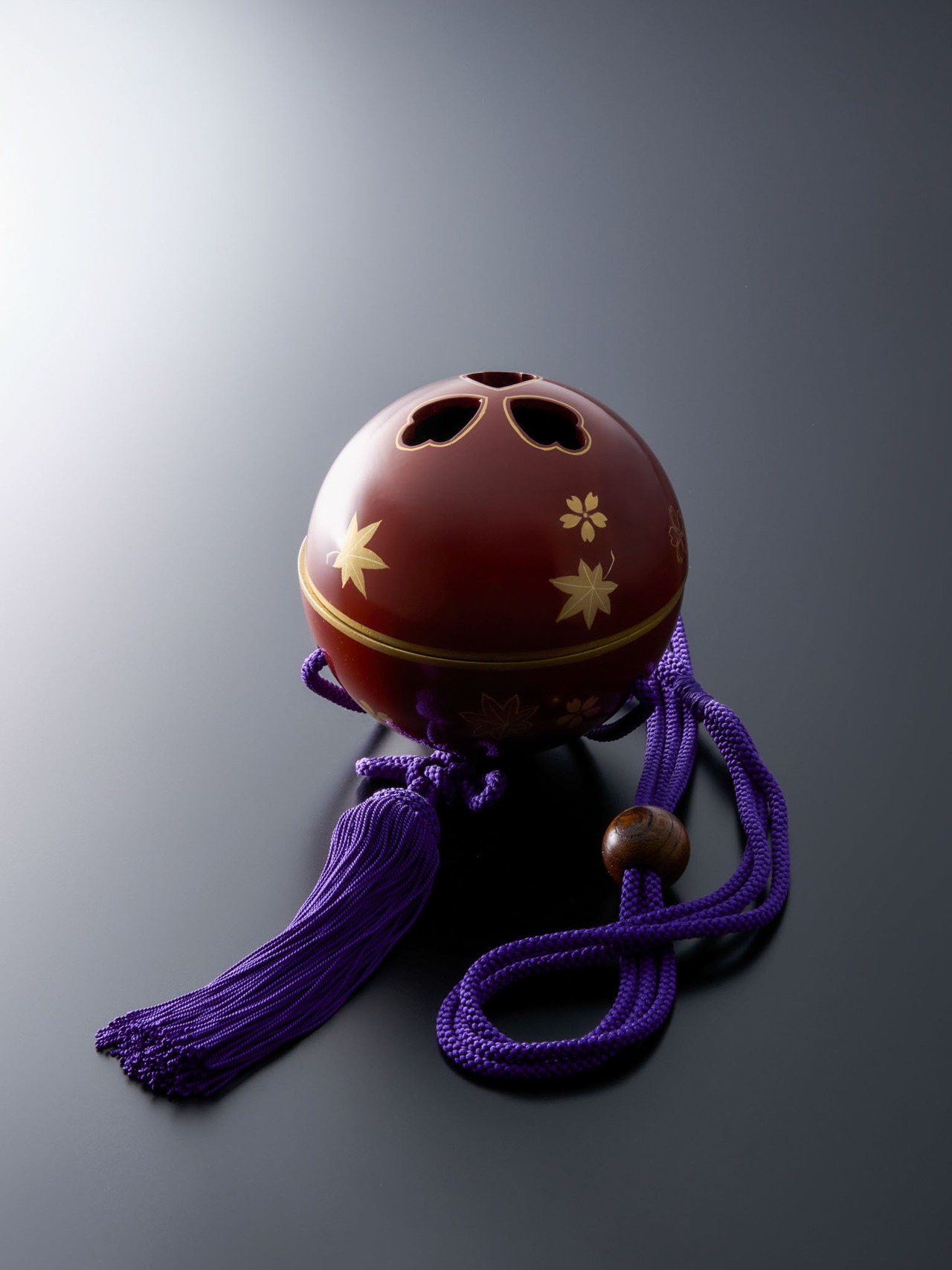 Hanging Incense ❝Kunshu❞® Shunjyu（Gold lacquer ）True lacquer finish（Red）Small 11cm Purple  tassel